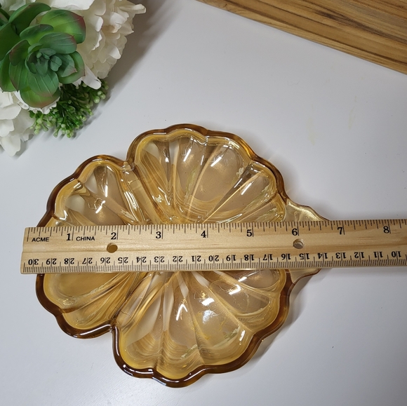 Vintage Iridescent Jeannette Marigold Peach Coloured Floral Candy / Trinket Dish - Picture 5 of 6